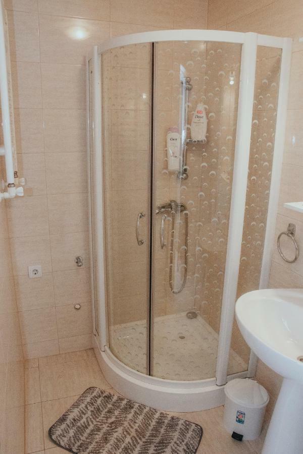 Apartament 1 Decembrie Lägenhet Alba Iulia Exteriör bild